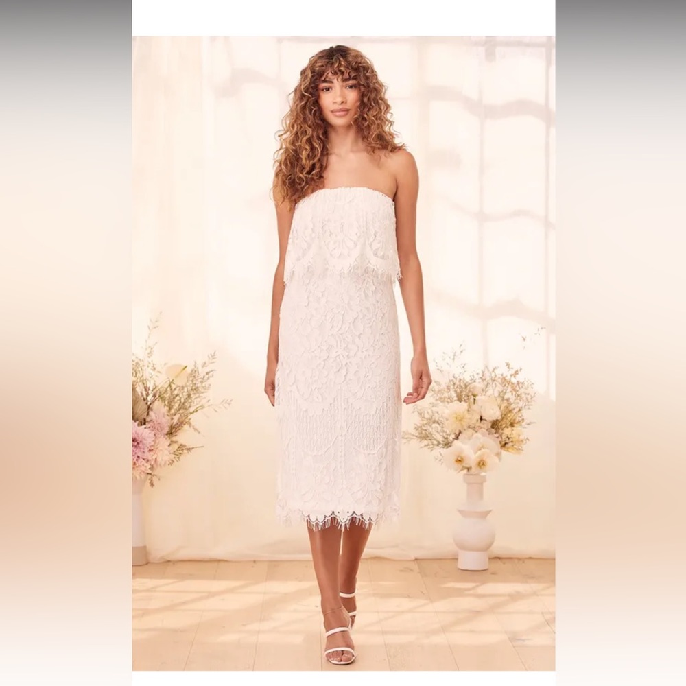 Lulu’s Delia white lace strapless midi dress